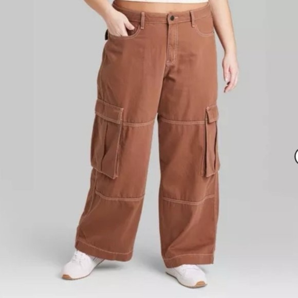 wild fable Mid-Rise Baggy Cargo Pants in Rust Brown size 12
